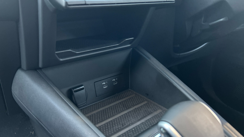 Renault Symbioz 1.6 E-Tech FHEV 145 Techno 5dr Auto Hybrid Estate